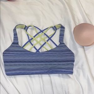 Size 6 Lululemon sports bra